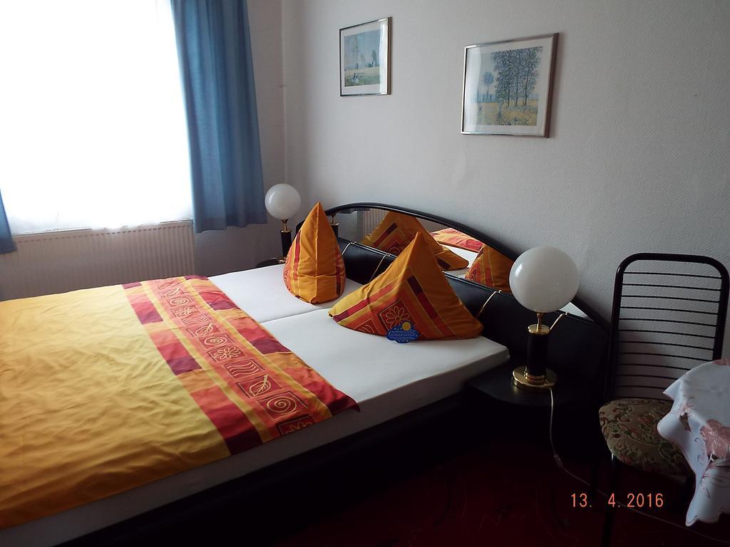 Zur Tanne 2* Zwickau